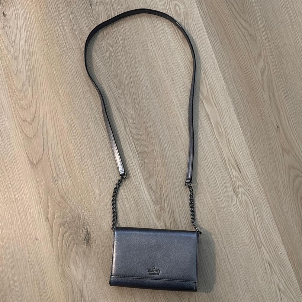 Kate Spade Grey & Gun Metal Crossbody Bag 🩶